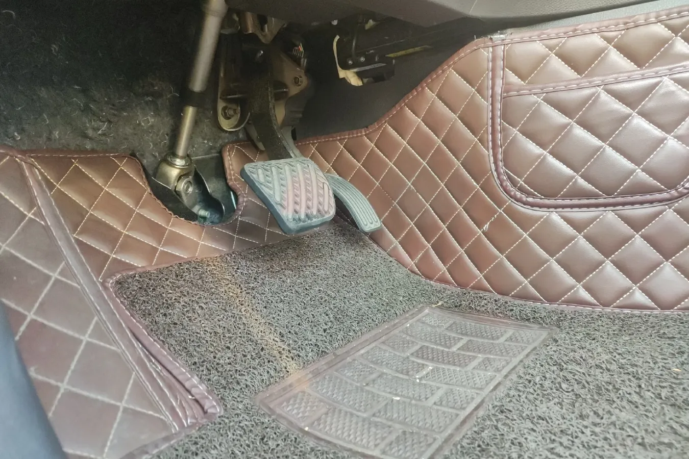 2019 Venucia D60 EV BEV 58KWH,autocango,china used car exporter,china ev exporter,chinese used car exporter,chinese used ev exporter