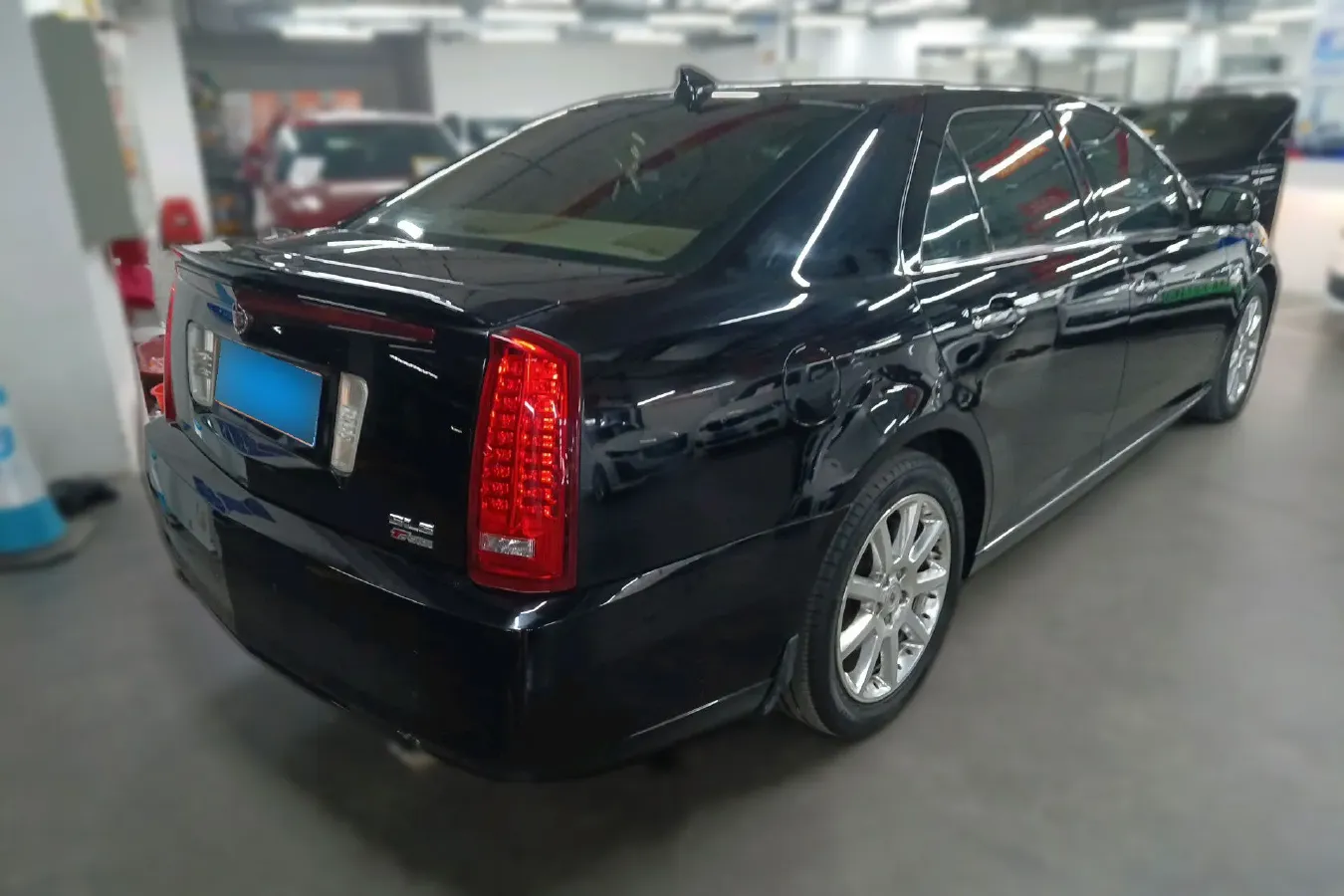 2011 Cadillac SLS 2.0T 262HP L4 6AT,autocango,china used car exporter,china ev exporter,chinese used car exporter,chinese used ev exporter