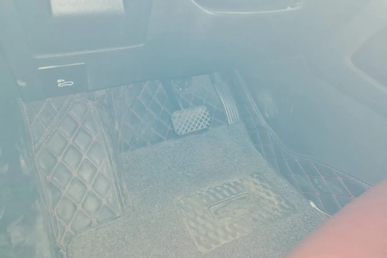 2019 BaoJun RM-5 1.5T 147HP L4 CVT,autocango,china used car exporter,china ev exporter,chinese used car exporter,chinese used ev exporter