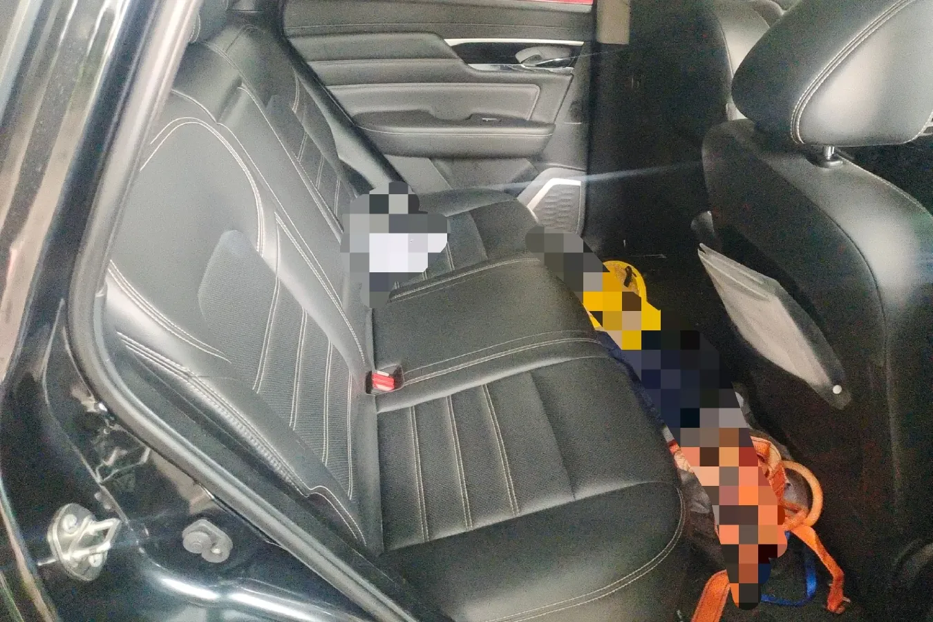 2021 Venucia Star 1.5T 190HP L4 7DCT,autocango,china used car exporter,china ev exporter,chinese used car exporter,chinese used ev exporter