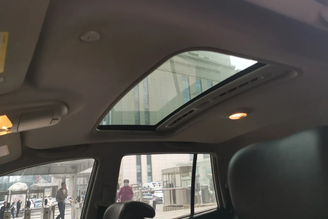 2011 Roewe W5 1.8T 160HP L4 6AT,autocango,china used car exporter,china ev exporter,chinese used car exporter,chinese used ev exporter