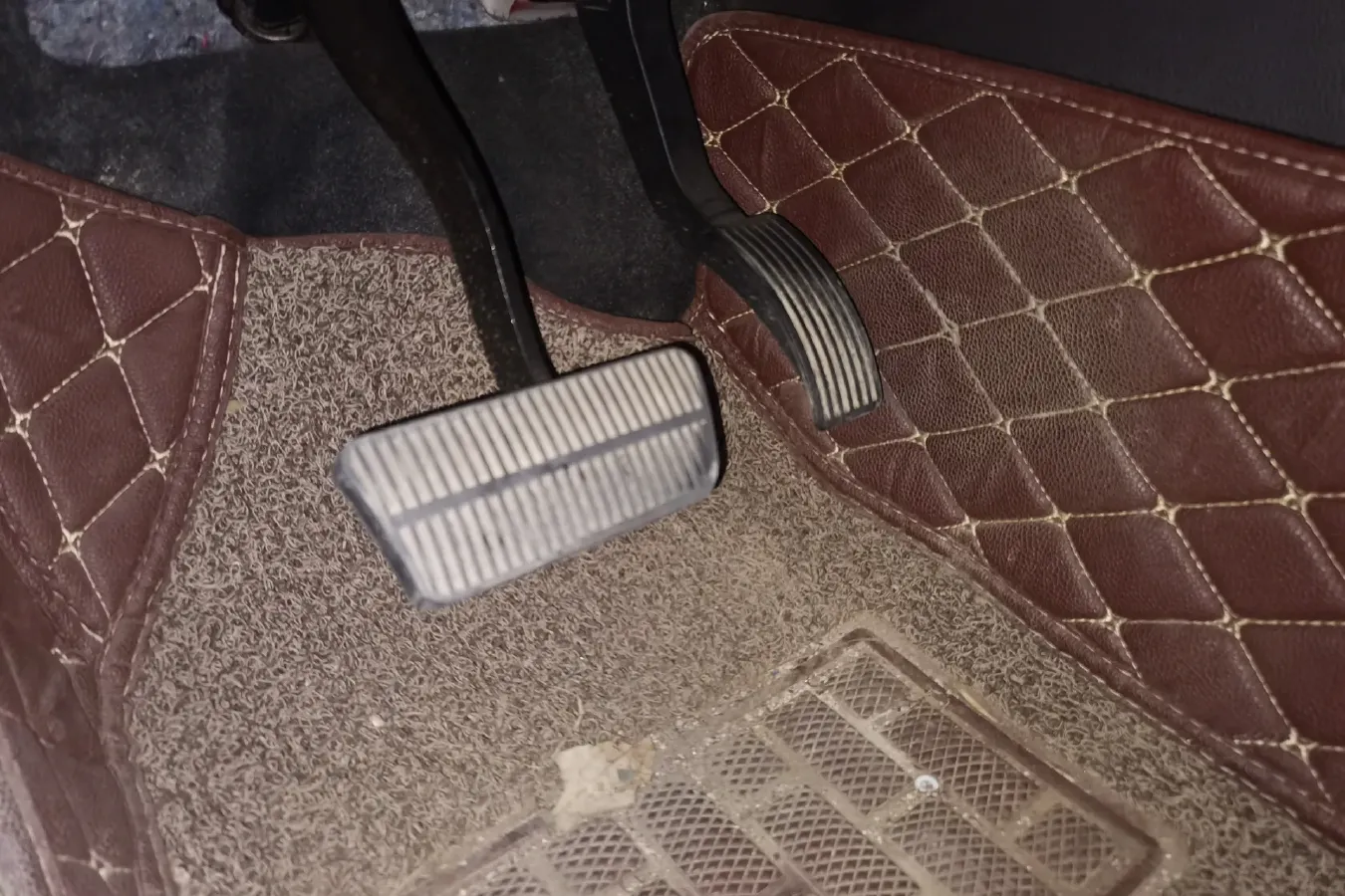 2017 ChangAn Oshan CX70 1.5T 150HP L4 6AT,autocango,china used car exporter,china ev exporter,chinese used car exporter,chinese used ev exporter