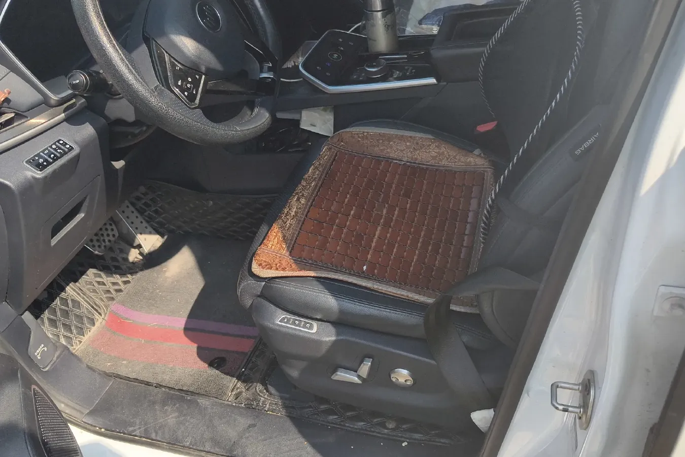 2020 Weltmeister EX6 BEV 69KWH,autocango,china used car exporter,china ev exporter,chinese used car exporter,chinese used ev exporter