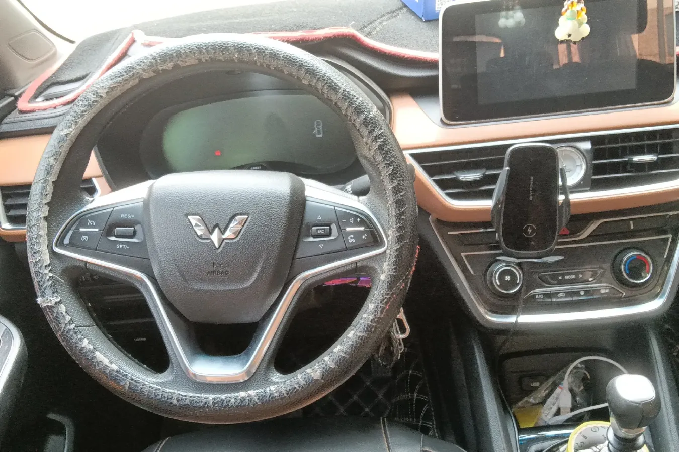 2018 WuLing HongGuang S3 1.5L 112HP L4 6MT,autocango,china used car exporter,china ev exporter,chinese used car exporter,chinese used ev exporter