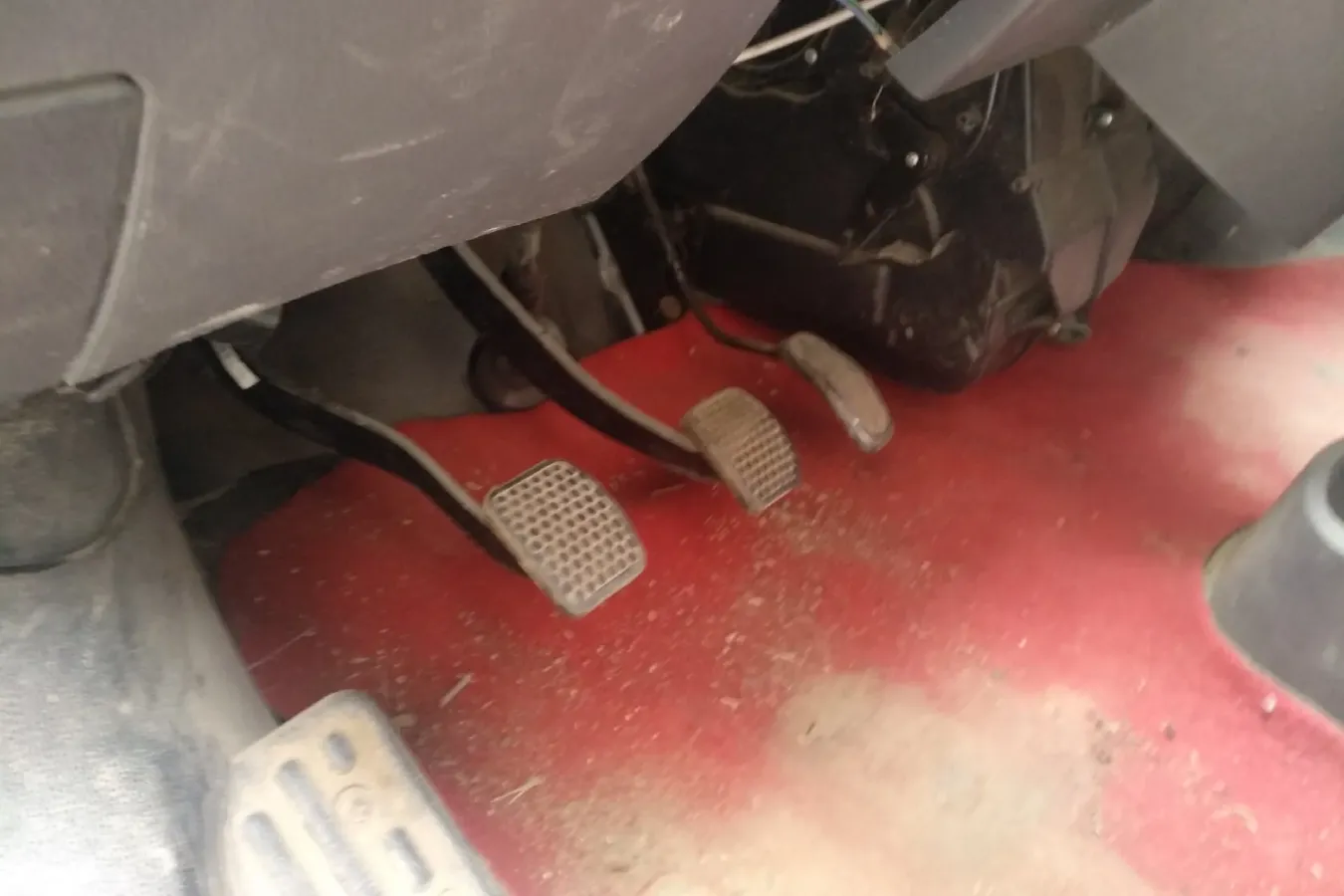 2013 BAIC WeiWang 306 1.2L 86HP L4 5MT,autocango,china used car exporter,china ev exporter,chinese used car exporter,chinese used ev exporter