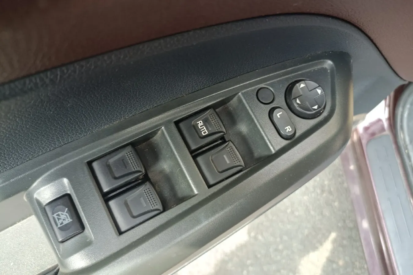 2017 HaiMa Family MPV 1.5T 156HP L4 6AT,autocango,china used car exporter,china ev exporter,chinese used car exporter,chinese used ev exporter