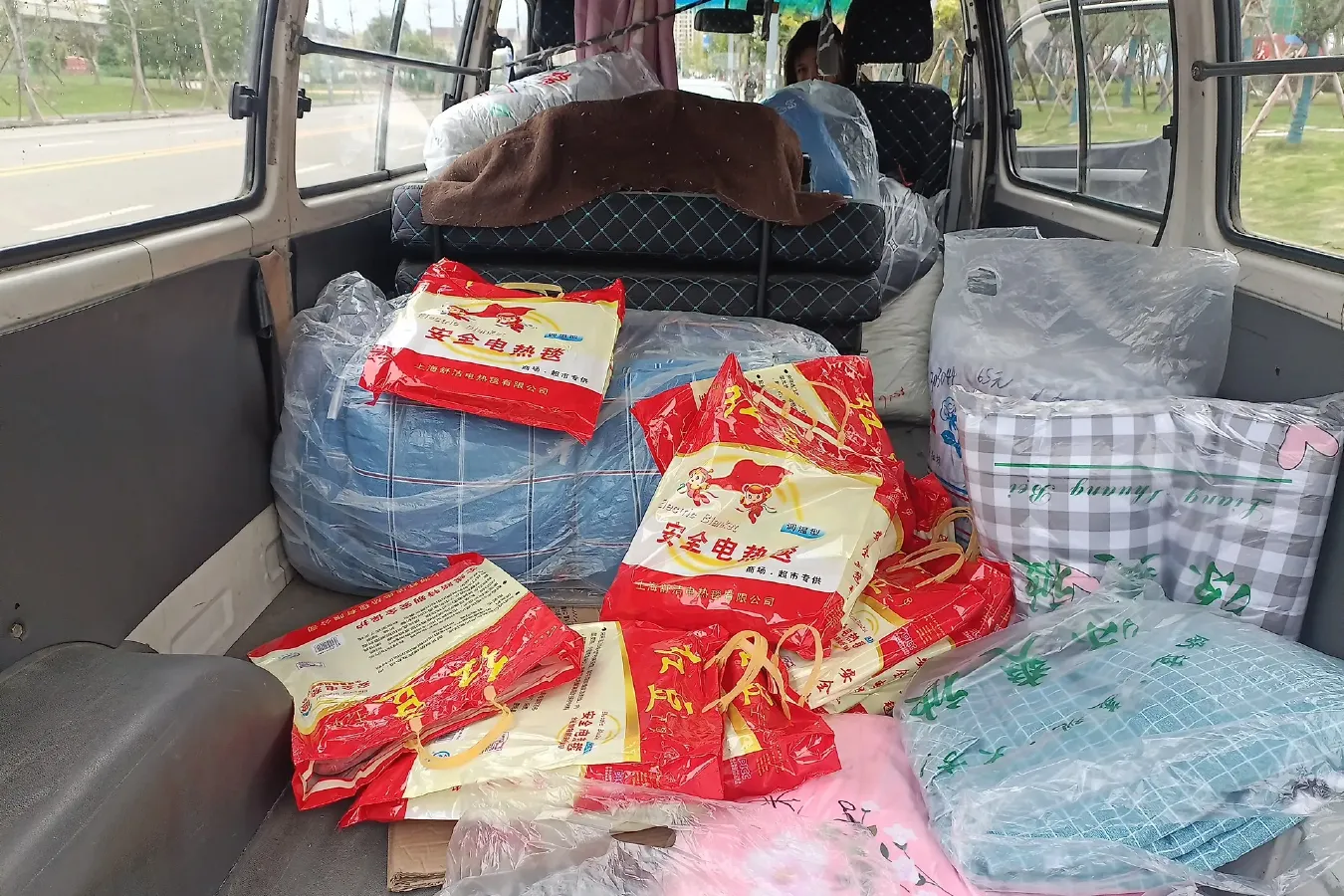 2014 Foton Scenery 2.0L 103HP L4 5MT,autocango,china used car exporter,china ev exporter,chinese used car exporter,chinese used ev exporter