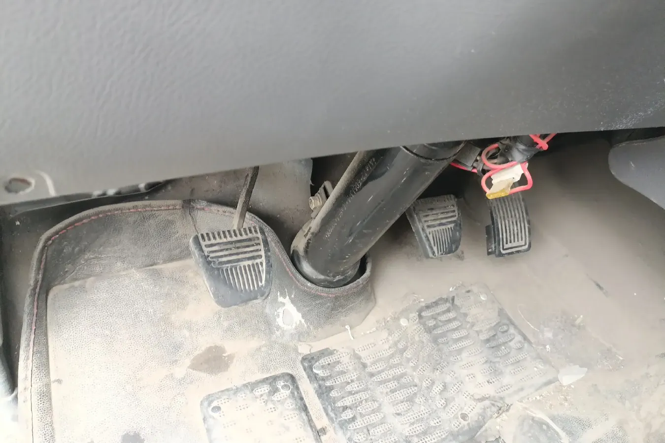 2014 Foton Scenery 2.0L 103HP L4 5MT,autocango,china used car exporter,china ev exporter,chinese used car exporter,chinese used ev exporter