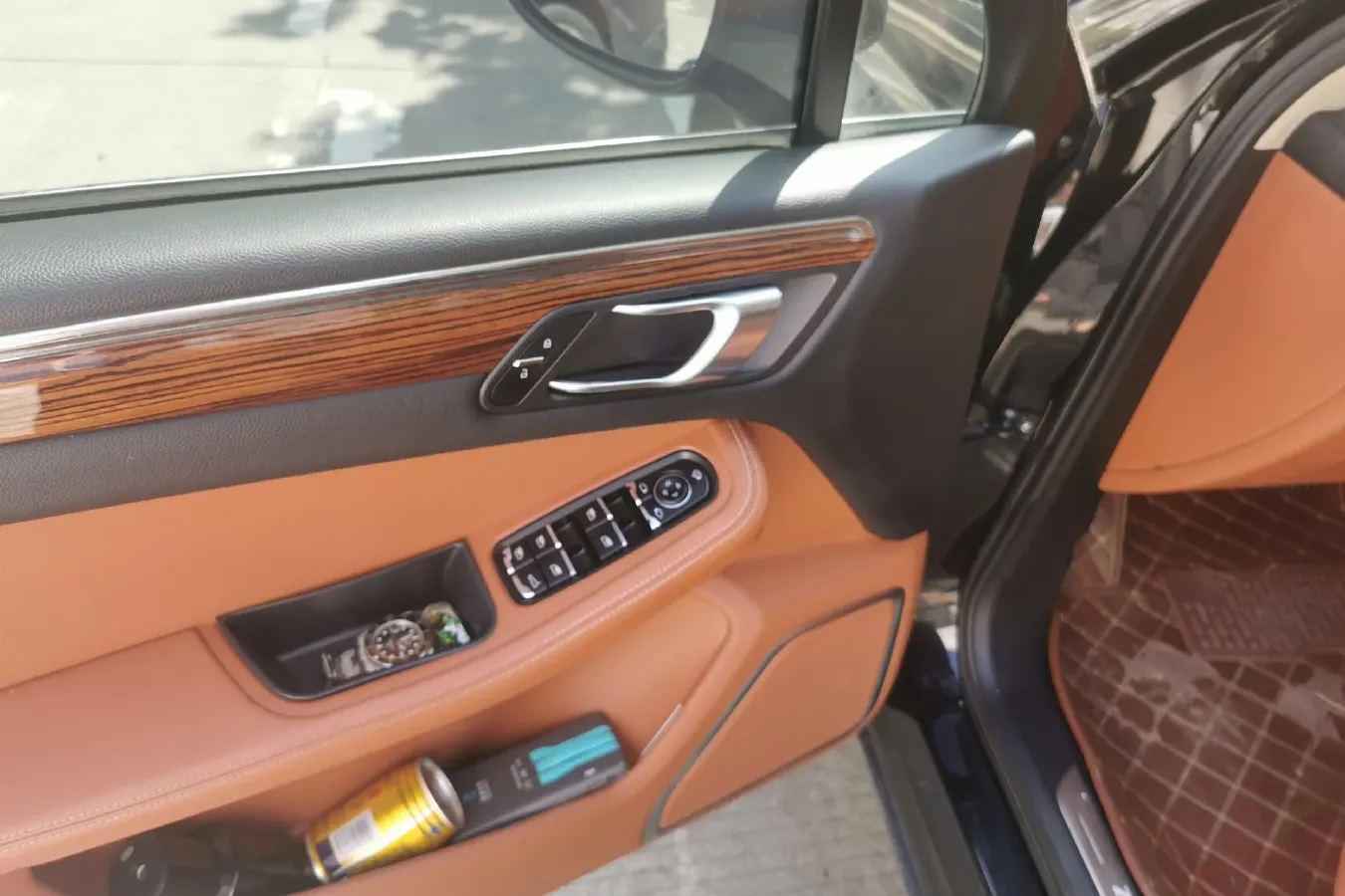 2017 Zotye SR9 2.0T 190HP L4 6DCT,autocango,china used car exporter,china ev exporter,chinese used car exporter,chinese used ev exporter