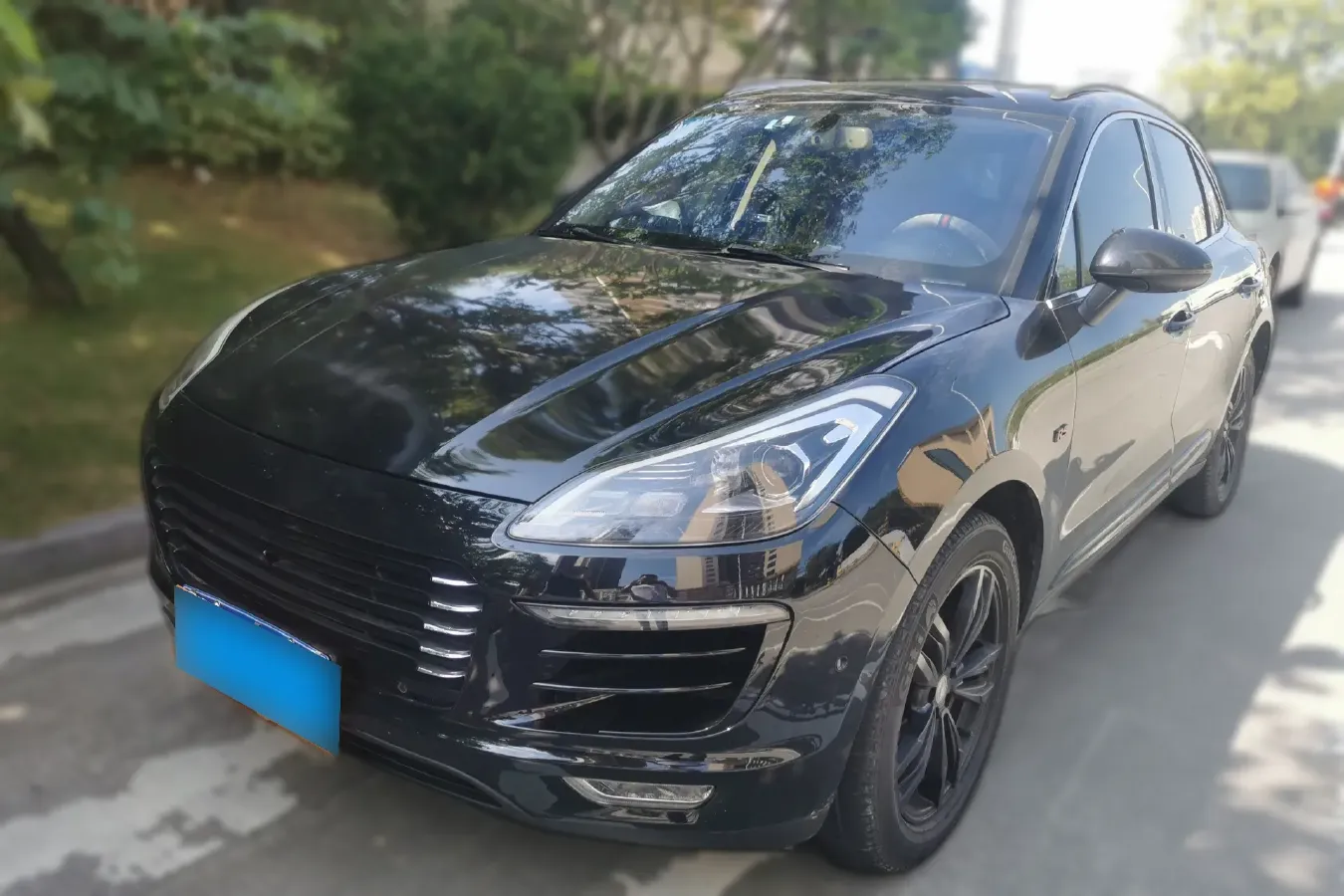 2017 Zotye SR9 2.0T 190HP L4 6DCT,autocango,china used car exporter,china ev exporter,chinese used car exporter,chinese used ev exporter