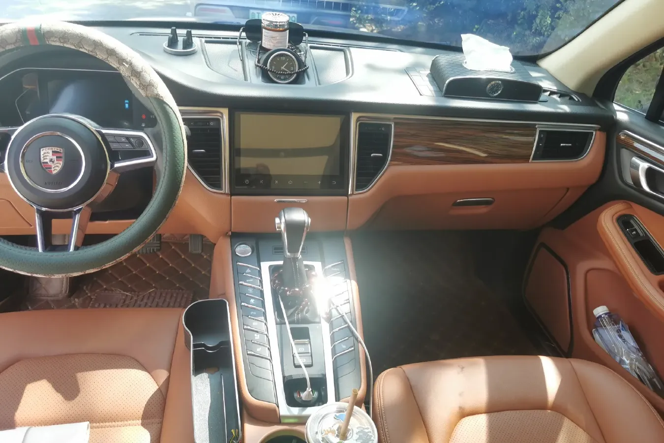 2017 Zotye SR9 2.0T 190HP L4 6DCT,autocango,china used car exporter,china ev exporter,chinese used car exporter,chinese used ev exporter