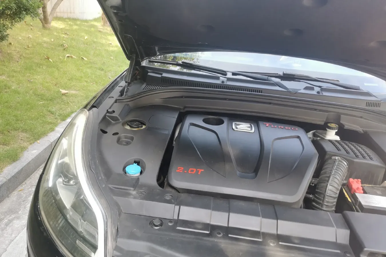 2017 Zotye SR9 2.0T 190HP L4 6DCT,autocango,china used car exporter,china ev exporter,chinese used car exporter,chinese used ev exporter