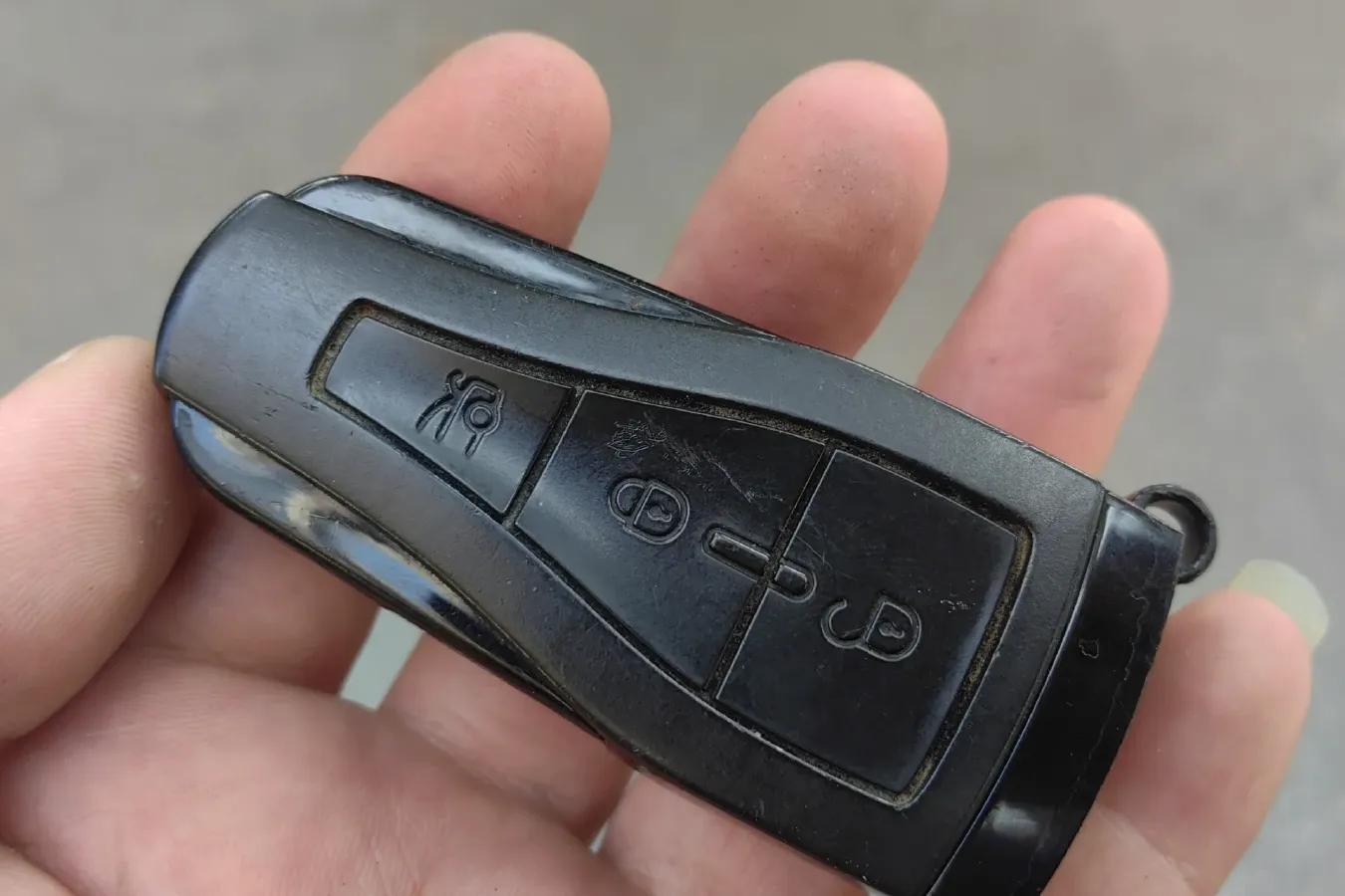 2014 Roewe e550 1.5L 109HP L4 2AT PHEV 11.8KWH,autocango,china used car exporter,china ev exporter,chinese used car exporter,chinese used ev exporter