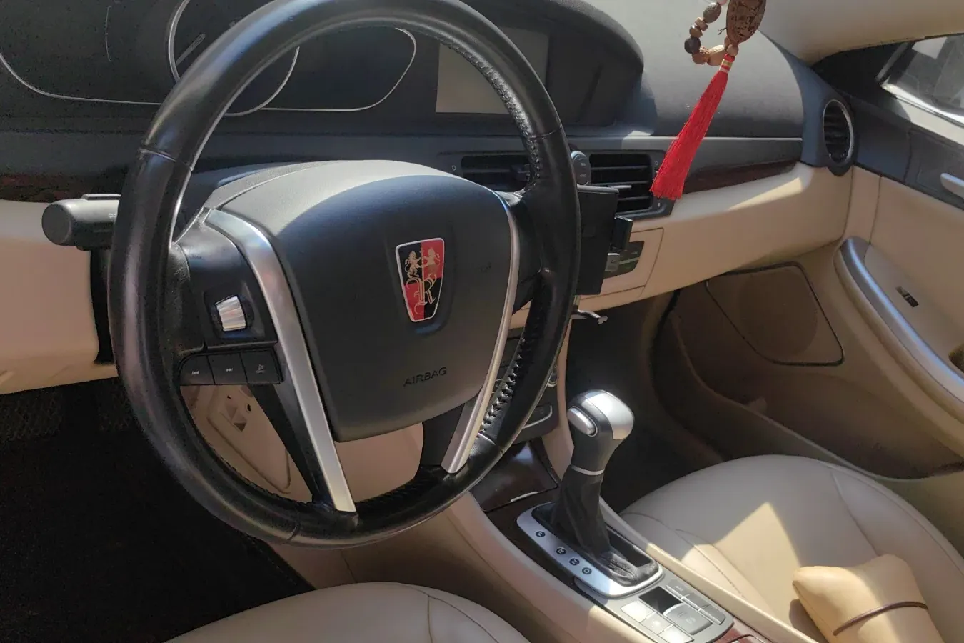 2014 Roewe e550 1.5L 109HP L4 2AT PHEV 11.8KWH,autocango,china used car exporter,china ev exporter,chinese used car exporter,chinese used ev exporter