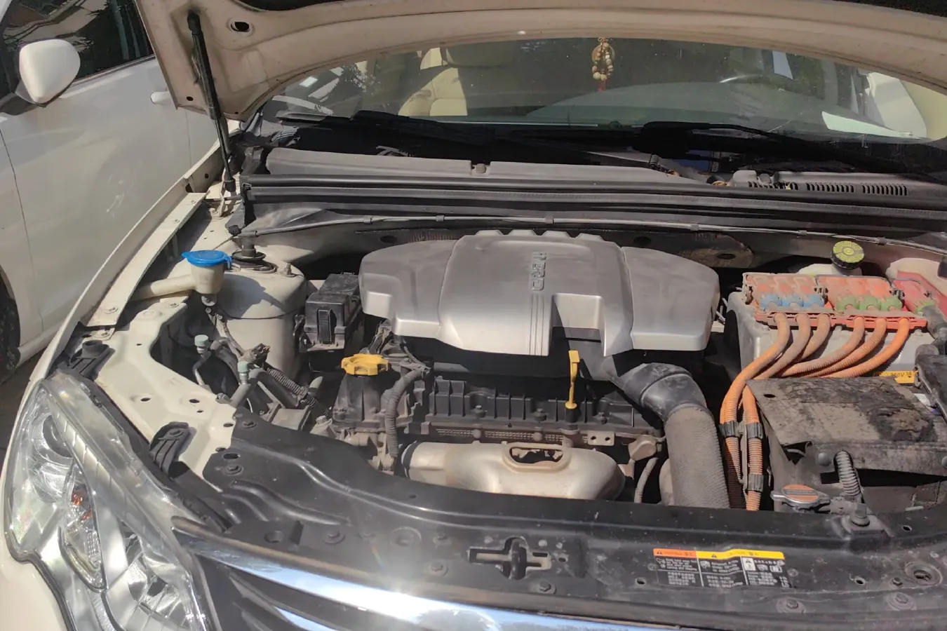 2014 Roewe e550 1.5L 109HP L4 2AT PHEV 11.8KWH,autocango,china used car exporter,china ev exporter,chinese used car exporter,chinese used ev exporter