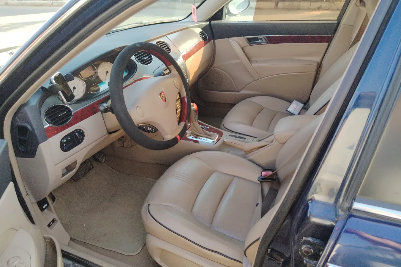 2009 Roewe 750 1.8T 160HP L4 5AT,autocango,china used car exporter,china ev exporter,chinese used car exporter,chinese used ev exporter