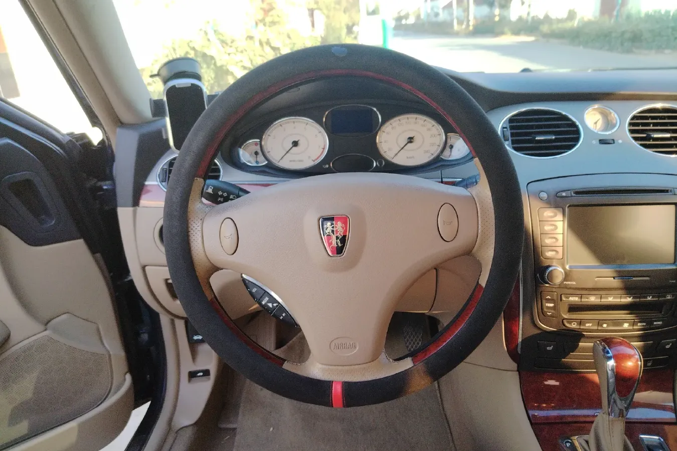 2009 Roewe 750 1.8T 160HP L4 5AT,autocango,china used car exporter,china ev exporter,chinese used car exporter,chinese used ev exporter