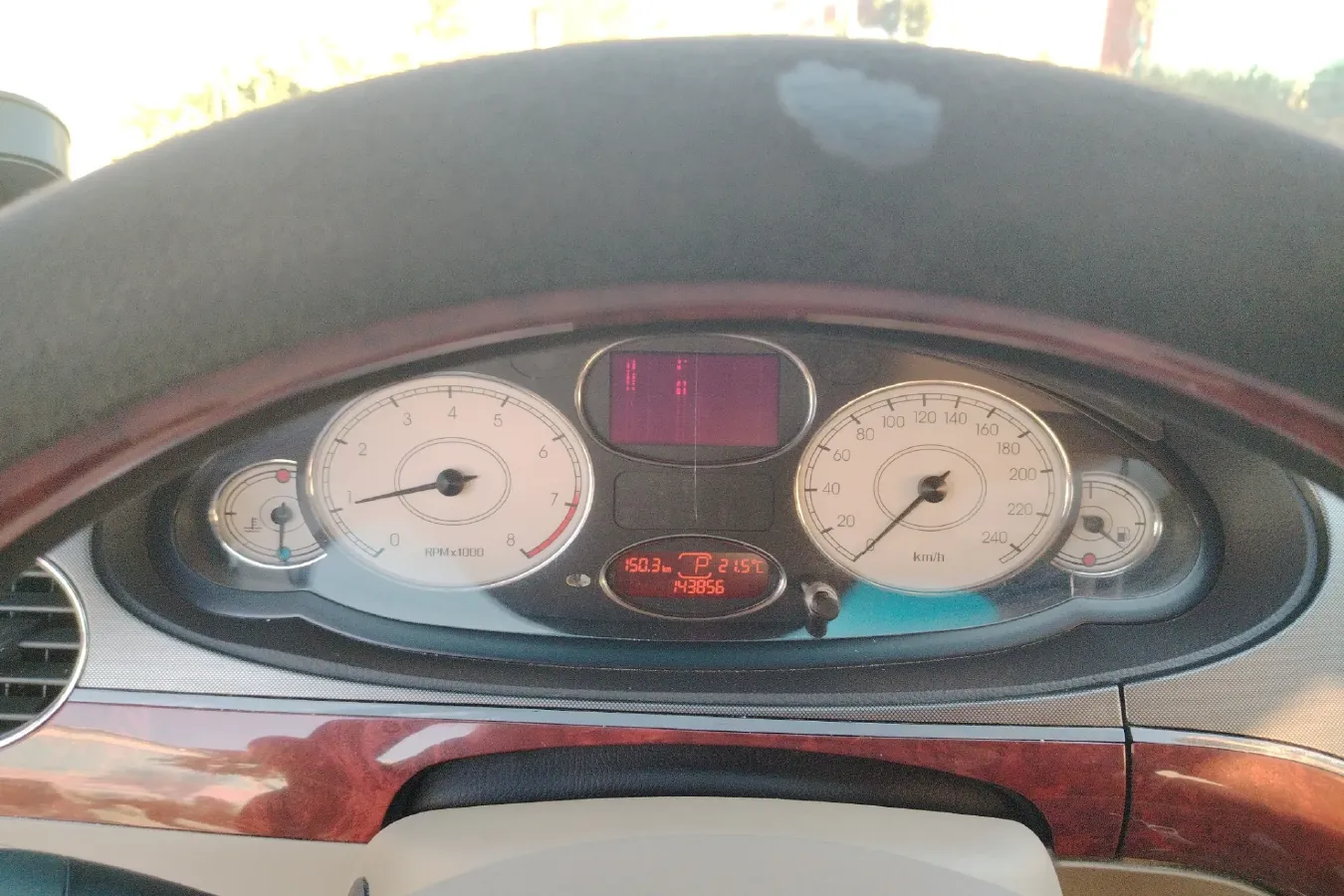 2009 Roewe 750 1.8T 160HP L4 5AT,autocango,china used car exporter,china ev exporter,chinese used car exporter,chinese used ev exporter