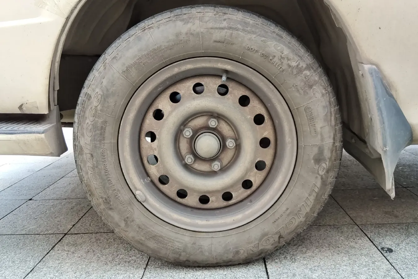 2018 KingLong JinWei 2.0L 102HP L4 5MT,autocango,china used car exporter,china ev exporter,chinese used car exporter,chinese used ev exporter