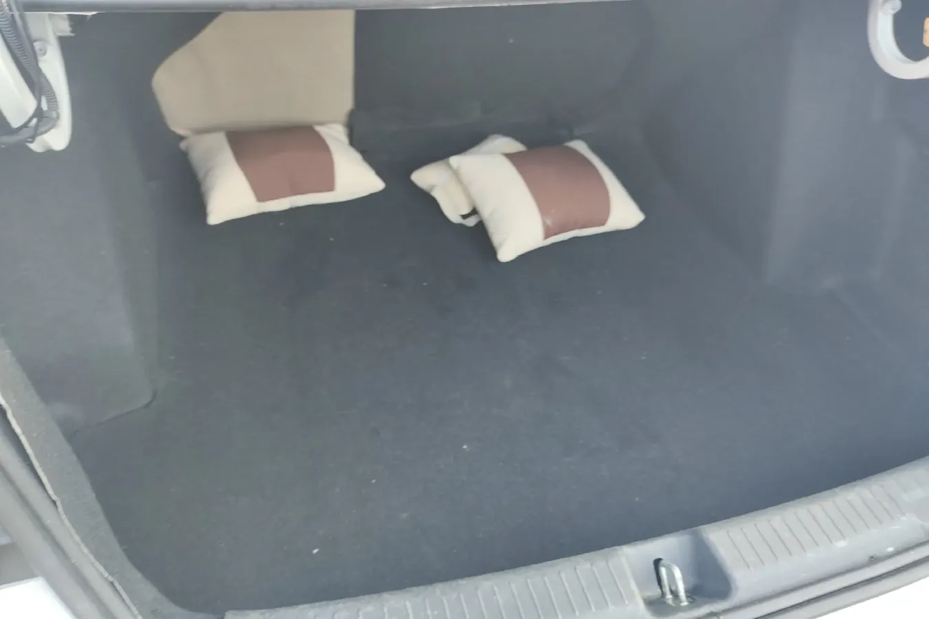 2013 Brilliance Auto H330 1.5L 105HP L4 4AT,autocango,china used car exporter,china ev exporter,chinese used car exporter,chinese used ev exporter