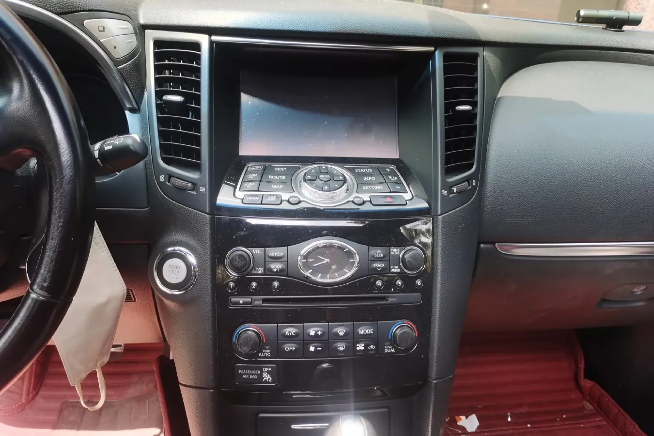 2013 Infiniti QX70 3.7L 351HP V6 7AT,autocango,china used car exporter,china ev exporter,chinese used car exporter,chinese used ev exporter