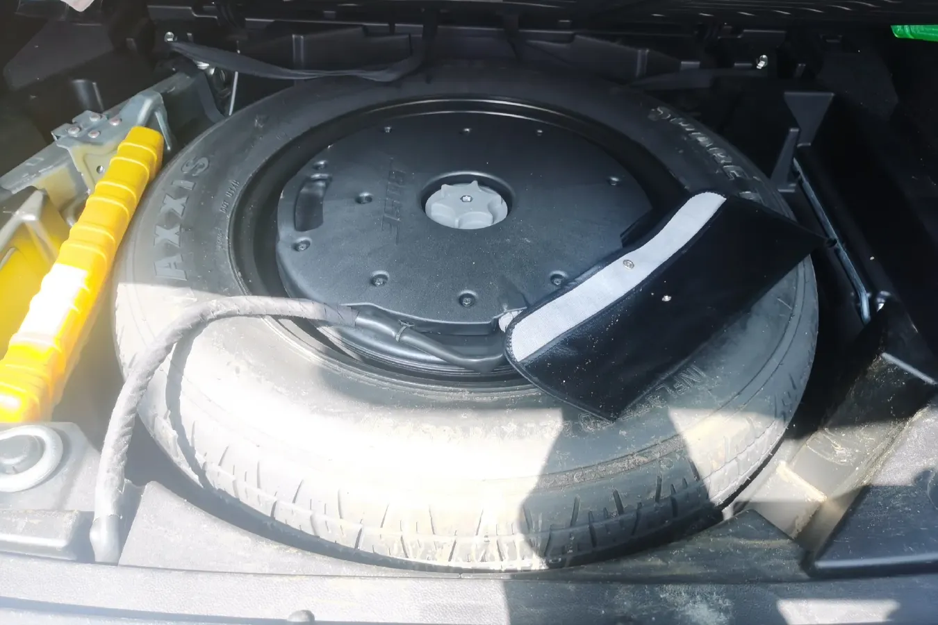 2013 Infiniti QX70 3.7L 351HP V6 7AT,autocango,china used car exporter,china ev exporter,chinese used car exporter,chinese used ev exporter