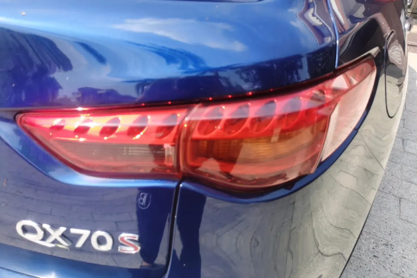 2013 Infiniti QX70 3.7L 351HP V6 7AT,autocango,china used car exporter,china ev exporter,chinese used car exporter,chinese used ev exporter