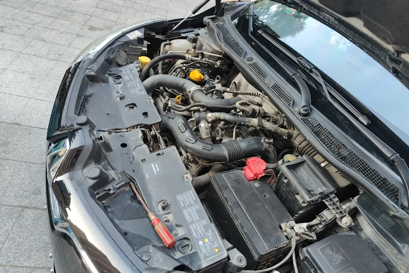 2015 Renault  Captur 1.2T 116HP L4 6DCT,autocango,china used car exporter,china ev exporter,chinese used car exporter,chinese used ev exporter