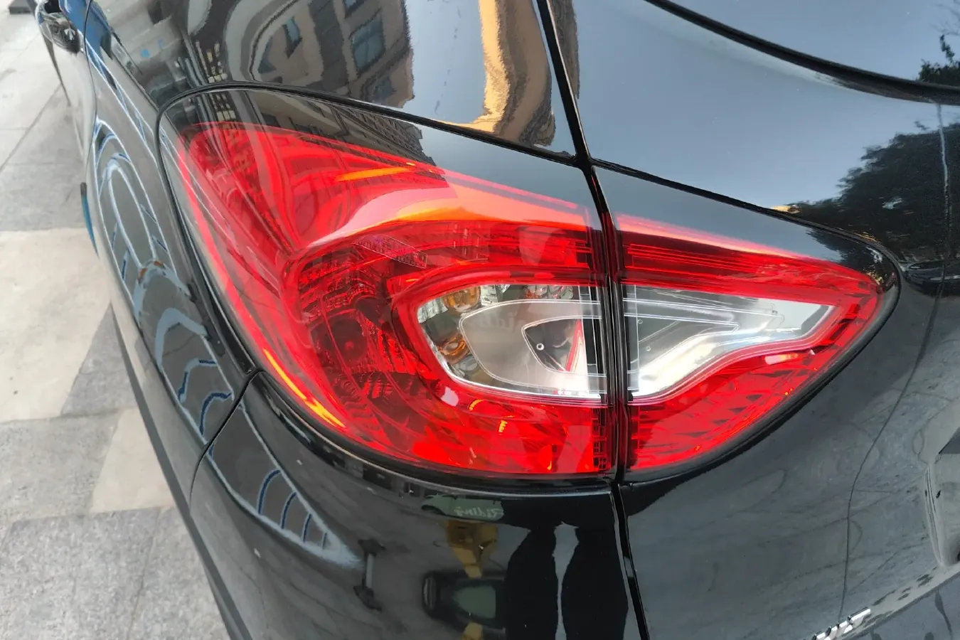 2015 Renault  Captur 1.2T 116HP L4 6DCT,autocango,china used car exporter,china ev exporter,chinese used car exporter,chinese used ev exporter