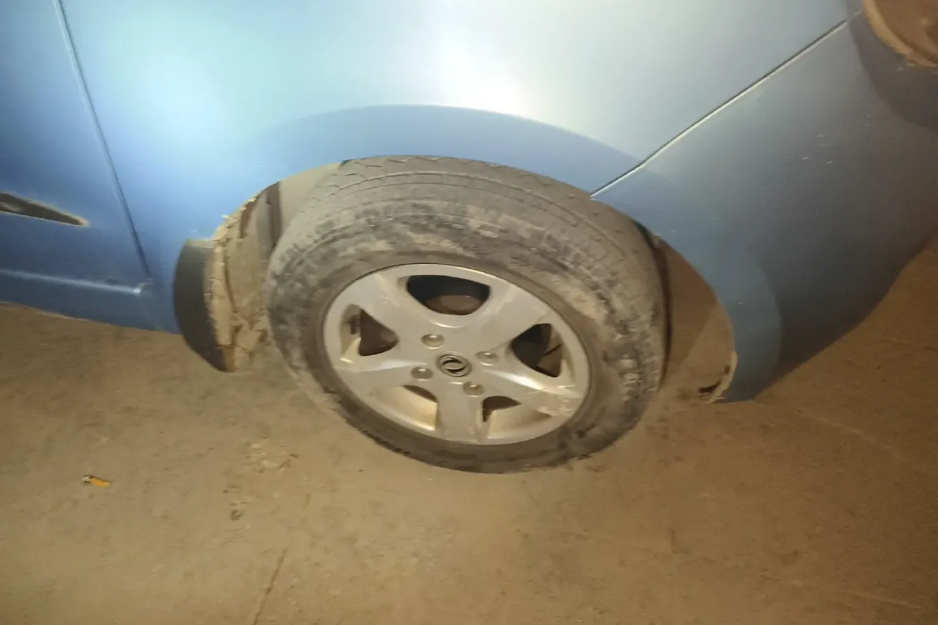 2013 DongFeng Fengon Fengon 1.3L 96HP L4 5MT,autocango,china used car exporter,china ev exporter,chinese used car exporter,chinese used ev exporter