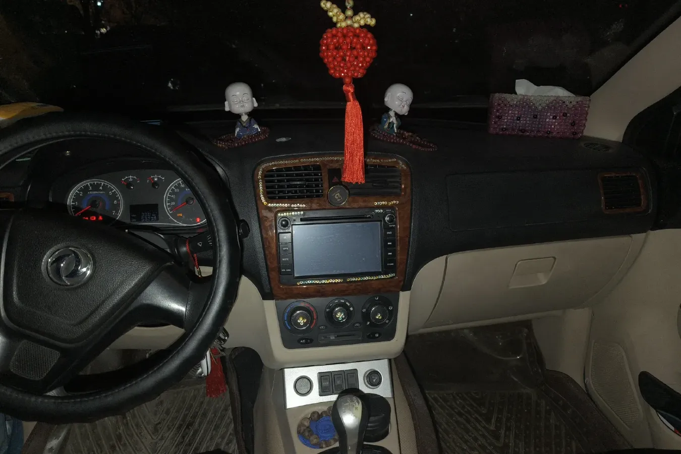 2013 DongFeng Fengon Fengon 1.3L 96HP L4 5MT,autocango,china used car exporter,china ev exporter,chinese used car exporter,chinese used ev exporter