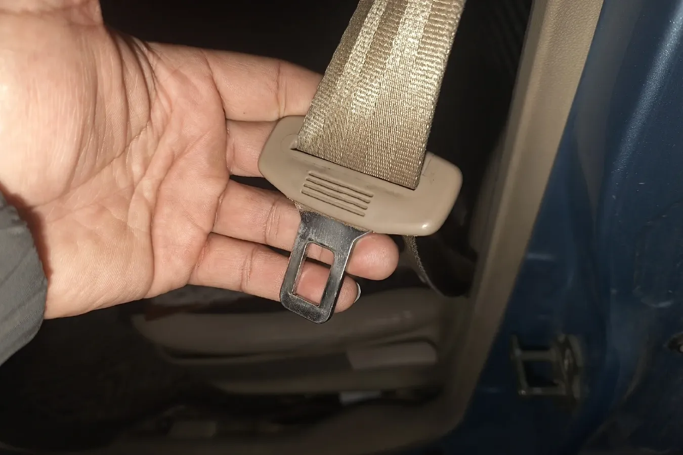 2013 DongFeng Fengon Fengon 1.3L 96HP L4 5MT,autocango,china used car exporter,china ev exporter,chinese used car exporter,chinese used ev exporter