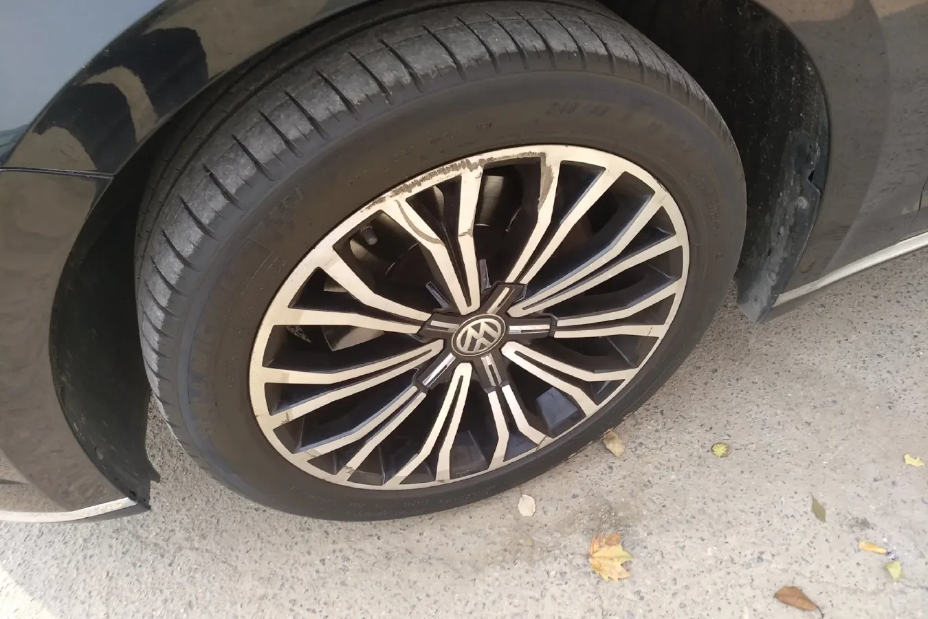 2018 Volkswagen Phideon 2.0T 224HP L4 7DCT,autocango,china used car exporter,china ev exporter,chinese used car exporter,chinese used ev exporter