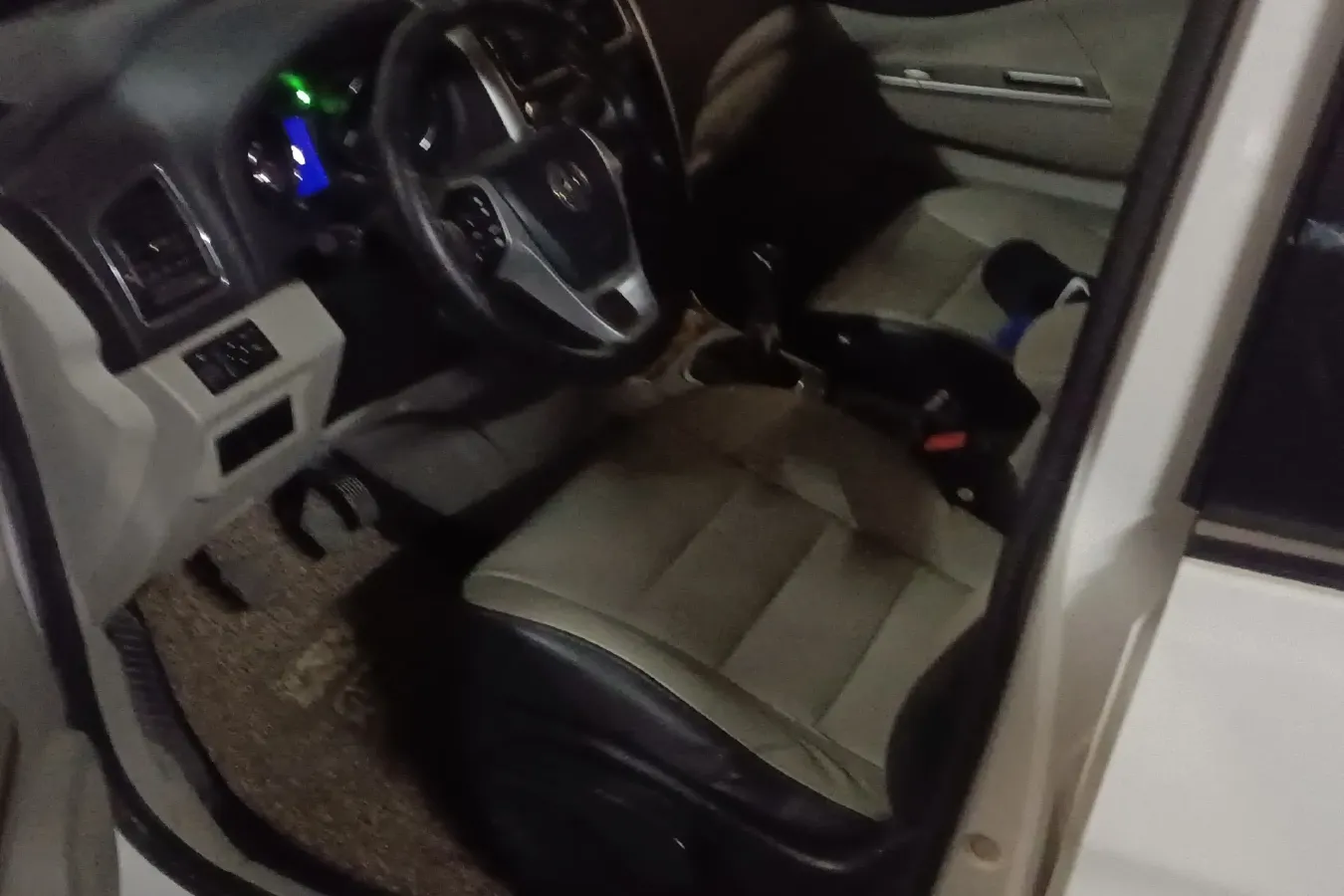 2016 DongFeng Forthing S500 1.6L 122HP L4 5MT,autocango,china used car exporter,china ev exporter,chinese used car exporter,chinese used ev exporter