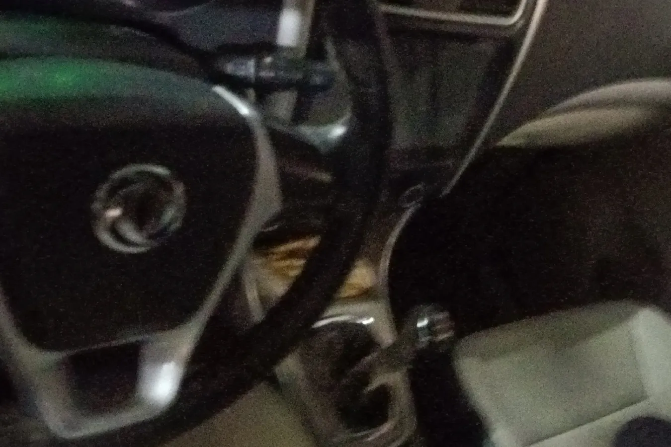 2016 DongFeng Forthing S500 1.6L 122HP L4 5MT,autocango,china used car exporter,china ev exporter,chinese used car exporter,chinese used ev exporter