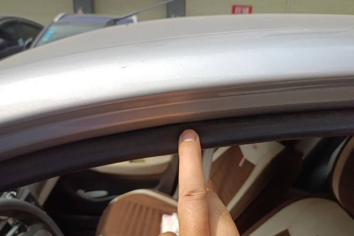 2014 FAW XiaLi N5 1.3L 91HP L4 5MT,autocango,china used car exporter,china ev exporter,chinese used car exporter,chinese used ev exporter