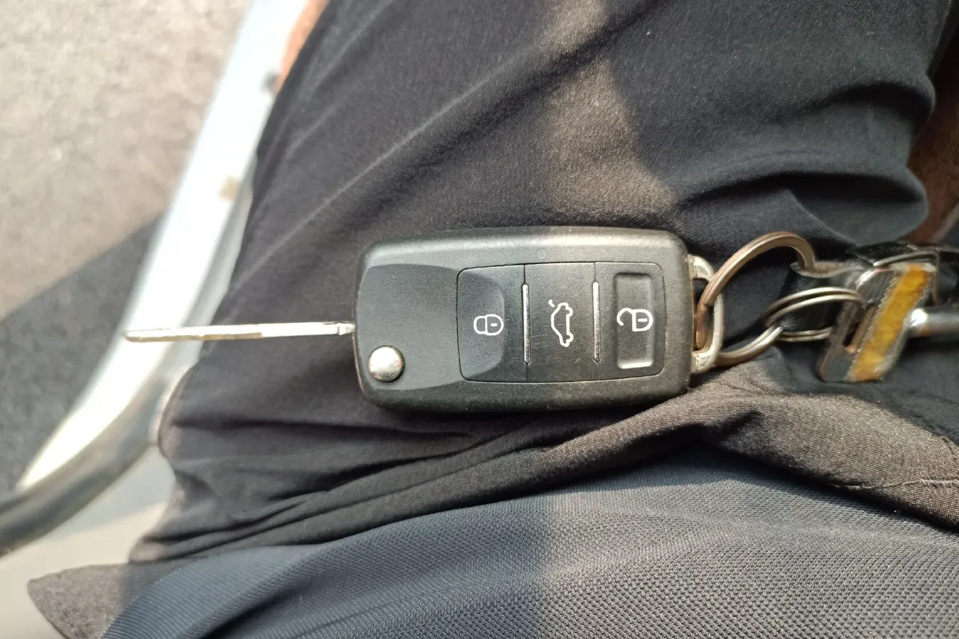 2014 FAW XiaLi N5 1.3L 91HP L4 5MT,autocango,china used car exporter,china ev exporter,chinese used car exporter,chinese used ev exporter