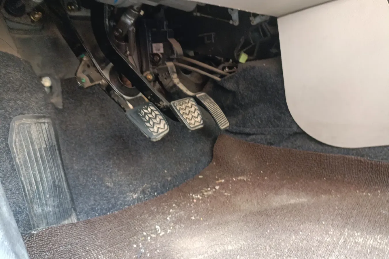 2014 FAW XiaLi N5 1.3L 91HP L4 5MT,autocango,china used car exporter,china ev exporter,chinese used car exporter,chinese used ev exporter