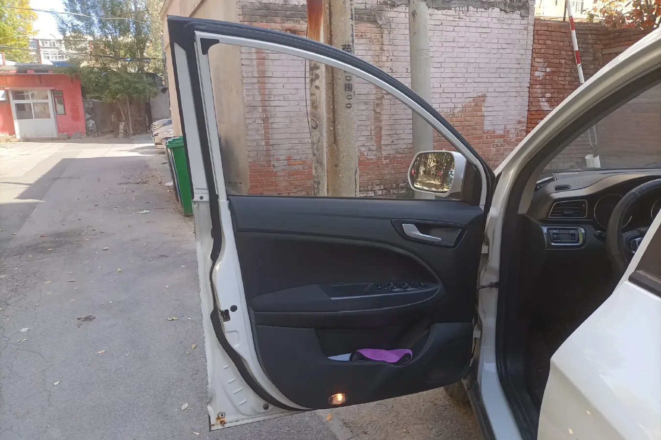 2017 FAW Jumpal D60 1.5L 113HP L4 5MT,autocango,china used car exporter,china ev exporter,chinese used car exporter,chinese used ev exporter