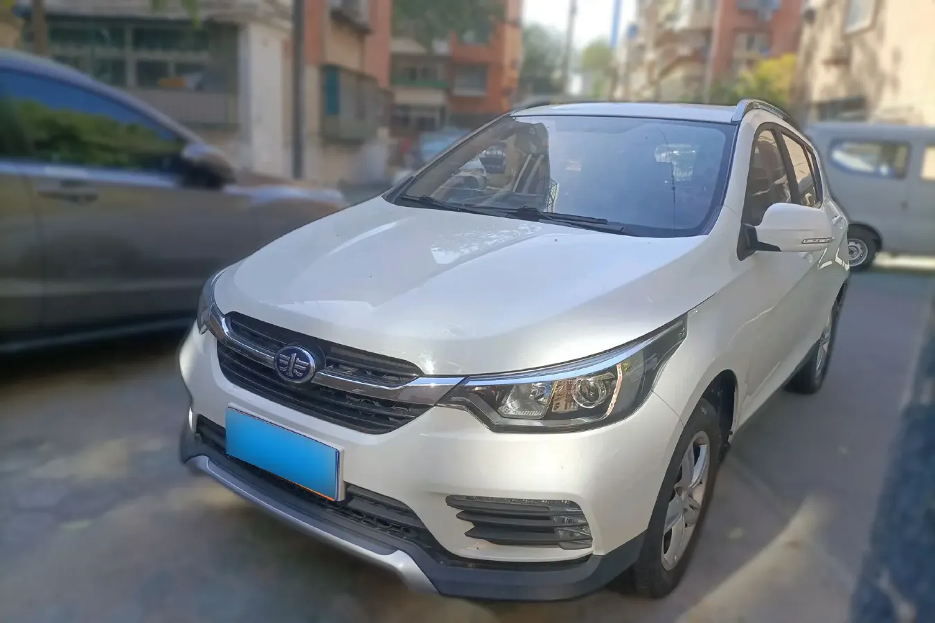2017 FAW Jumpal D60 1.5L 113HP L4 5MT,autocango,china used car exporter,china ev exporter,chinese used car exporter,chinese used ev exporter