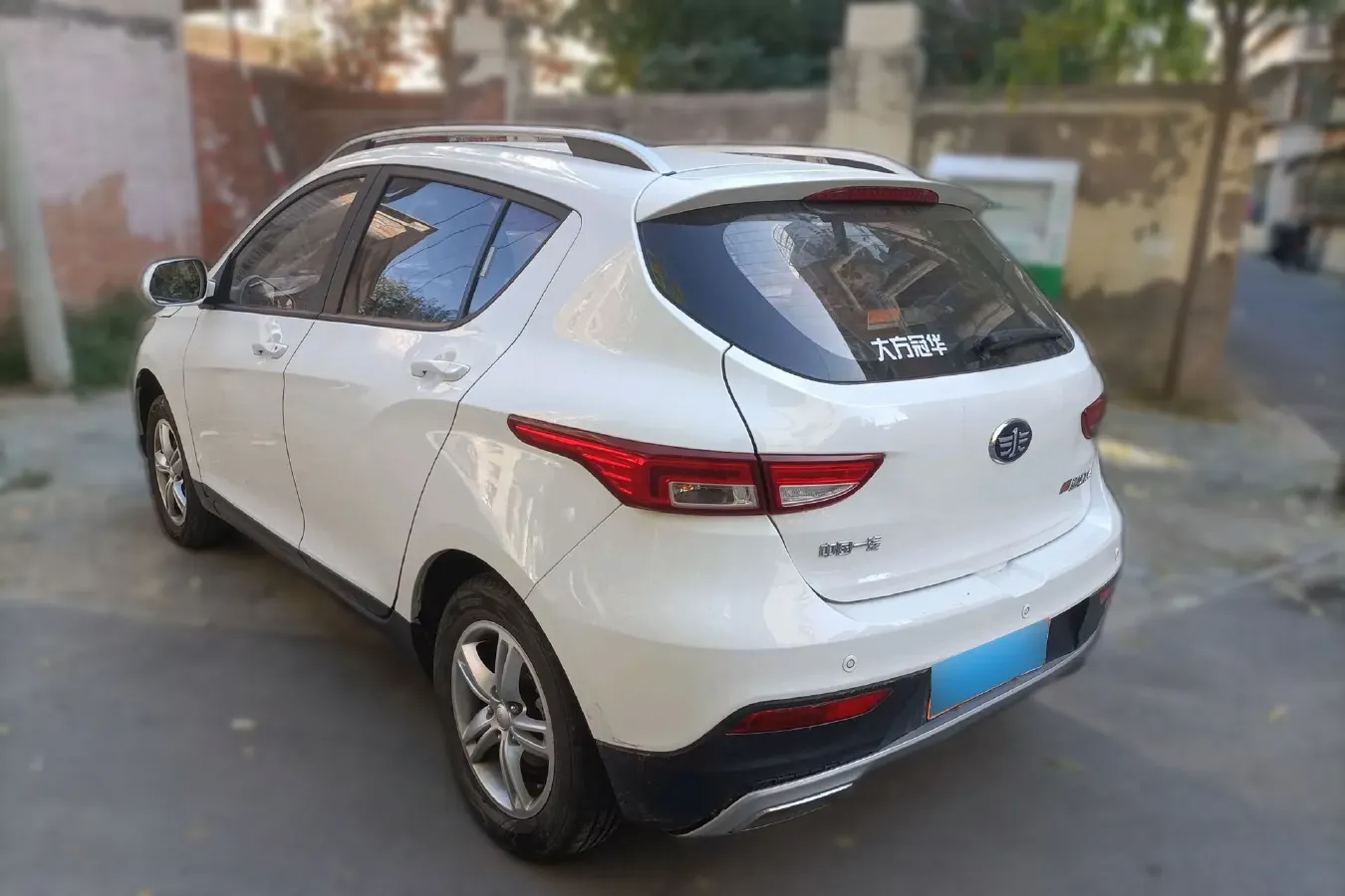2017 FAW Jumpal D60 1.5L 113HP L4 5MT,autocango,china used car exporter,china ev exporter,chinese used car exporter,chinese used ev exporter