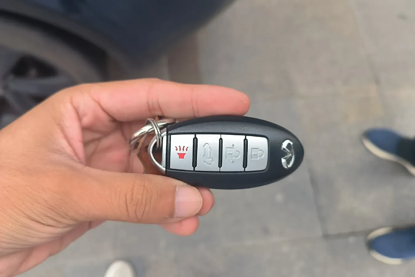 2015 Infiniti QX70 3.7L 351HP V6 7AT,autocango,china used car exporter,china ev exporter,chinese used car exporter,chinese used ev exporter