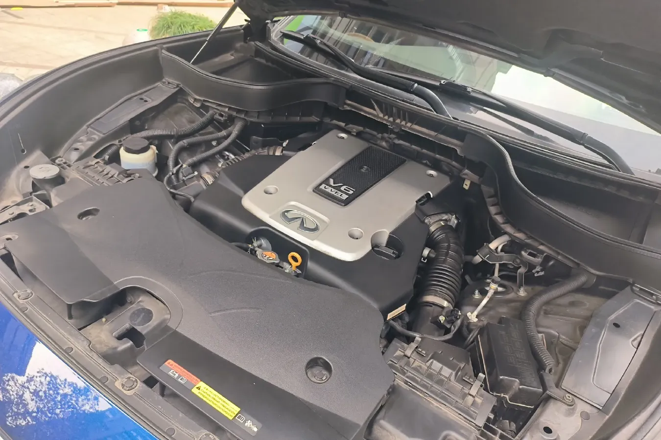 2015 Infiniti QX70 3.7L 351HP V6 7AT,autocango,china used car exporter,china ev exporter,chinese used car exporter,chinese used ev exporter