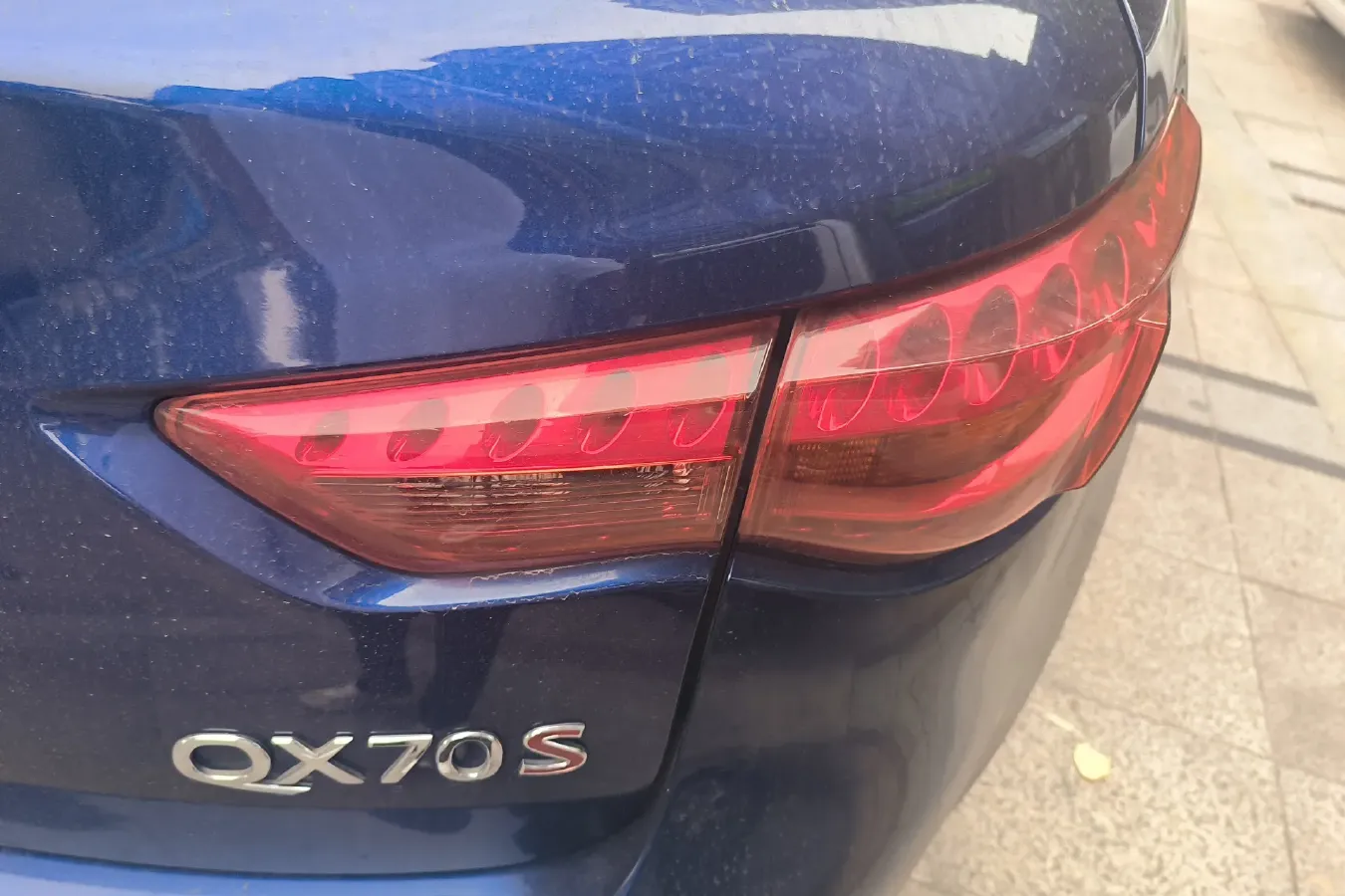 2015 Infiniti QX70 3.7L 351HP V6 7AT,autocango,china used car exporter,china ev exporter,chinese used car exporter,chinese used ev exporter