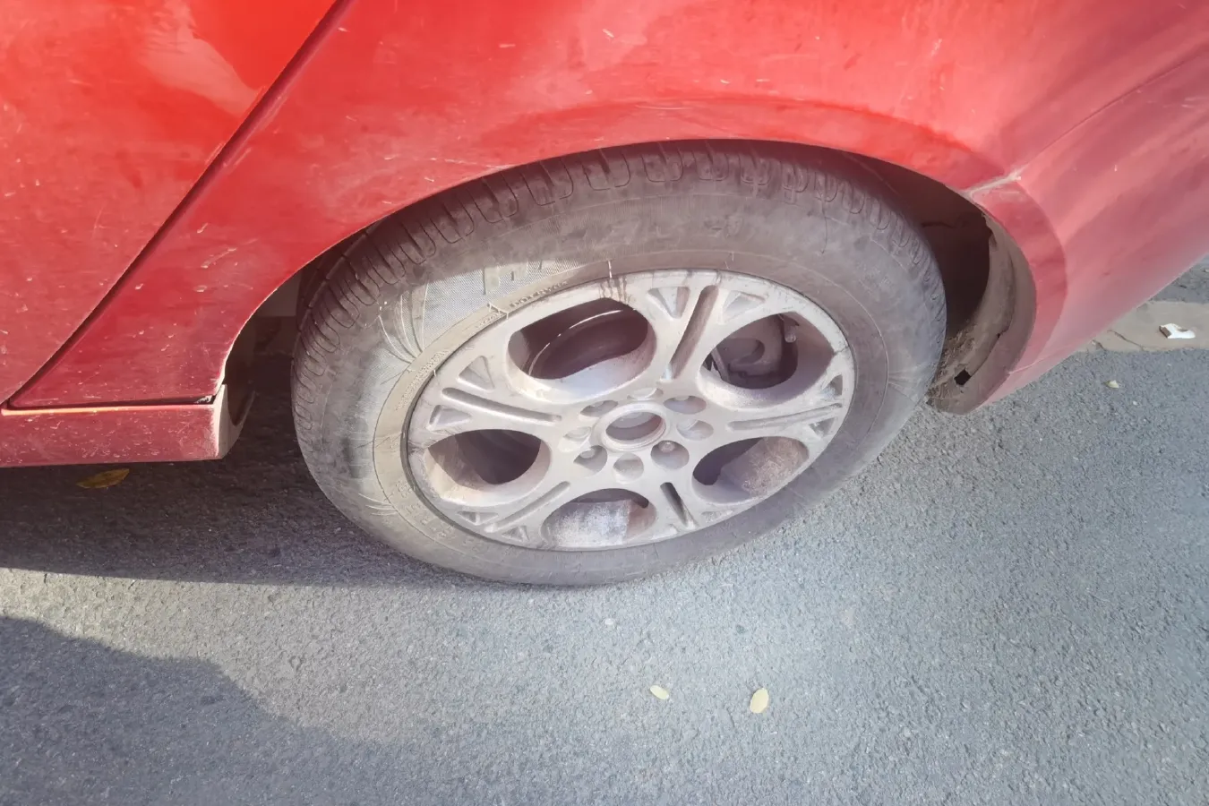 2009 Youngman Lotus L3 1.6L 111HP L4 5MT,autocango,china used car exporter,china ev exporter,chinese used car exporter,chinese used ev exporter