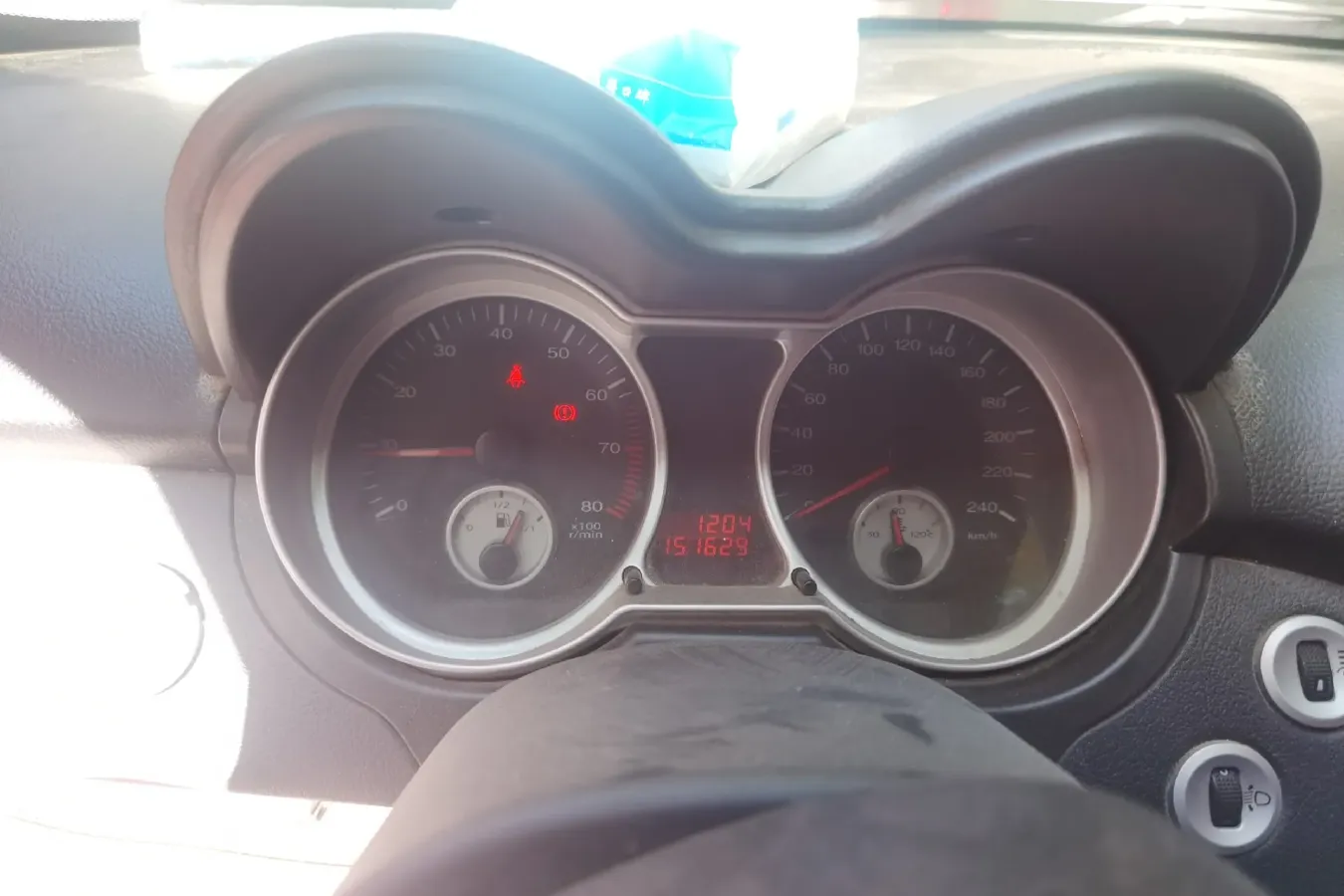 2009 Youngman Lotus L3 1.6L 111HP L4 5MT,autocango,china used car exporter,china ev exporter,chinese used car exporter,chinese used ev exporter