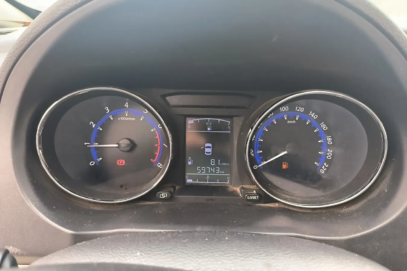 2016 DongFeng Forthing S500 1.5L 120HP L4 5MT,autocango,china used car exporter,china ev exporter,chinese used car exporter,chinese used ev exporter