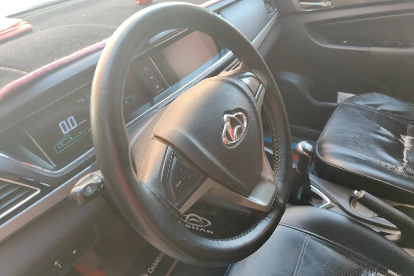 2017 ChangAn Kaicene A600 1.5L 114HP L4 5MT,autocango,china used car exporter,china ev exporter,chinese used car exporter,chinese used ev exporter