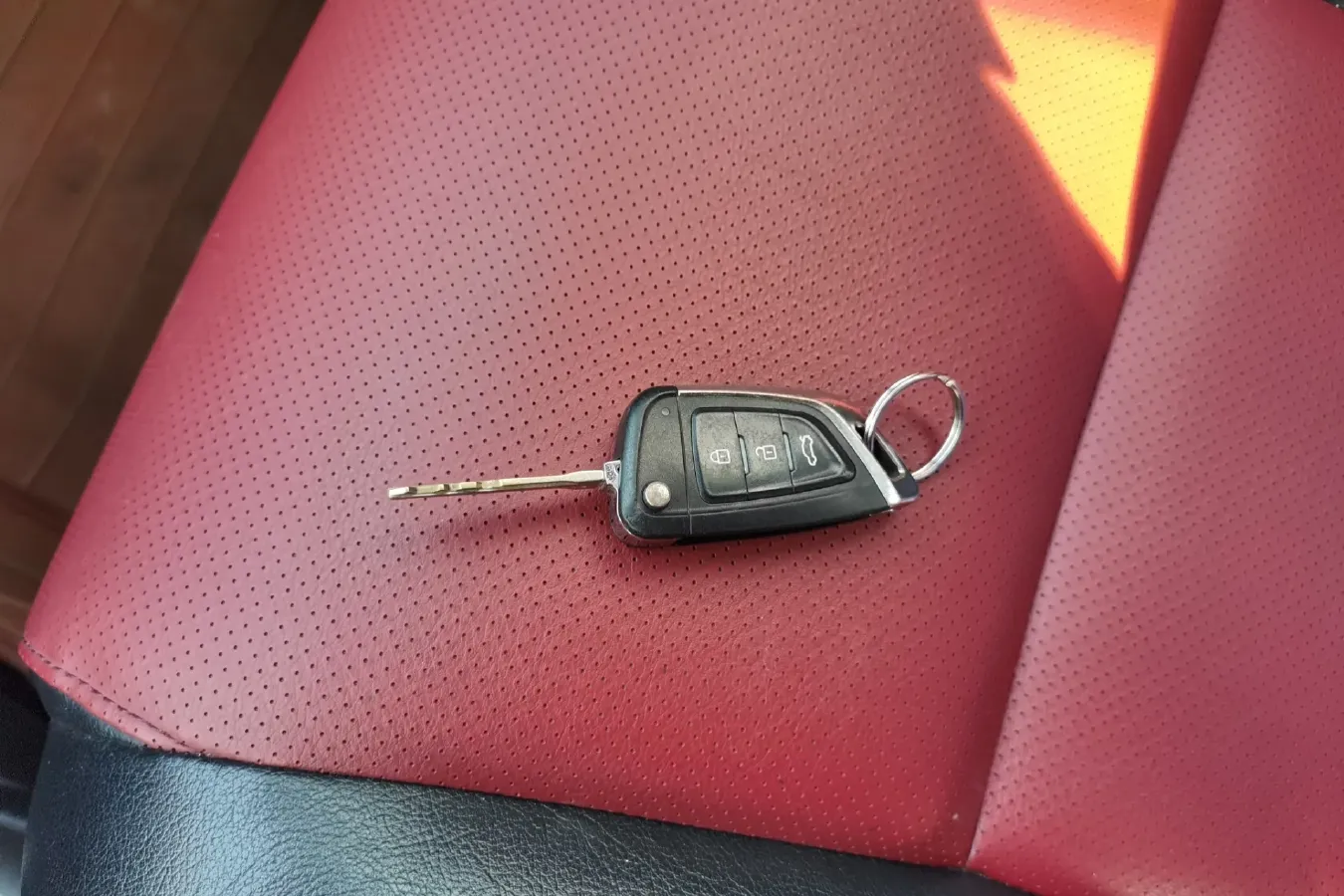 2012 Great Wall M2 1.5L 106HP L4 5MT,autocango,china used car exporter,china ev exporter,chinese used car exporter,chinese used ev exporter