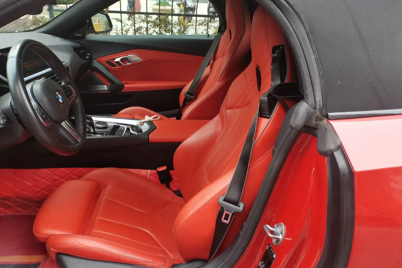 2019 BMW Z4 2.0T 197HP L4 8AT,autocango,china used car exporter,china ev exporter,chinese used car exporter,chinese used ev exporter